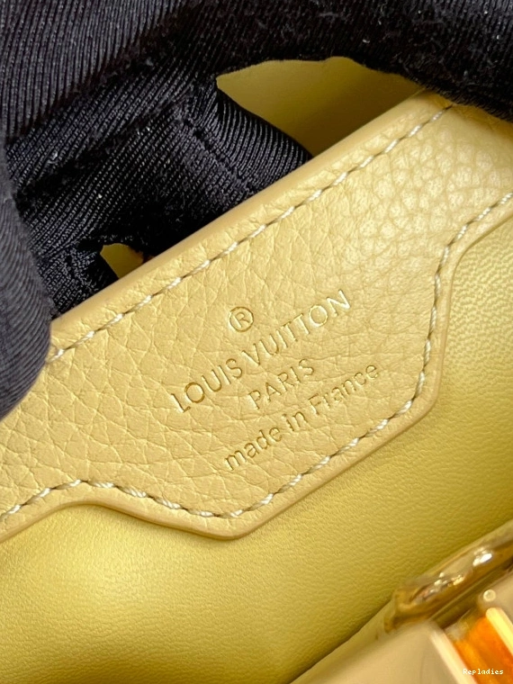 Repzbay VUITTON LOUIS MM CAPUCINES 0804